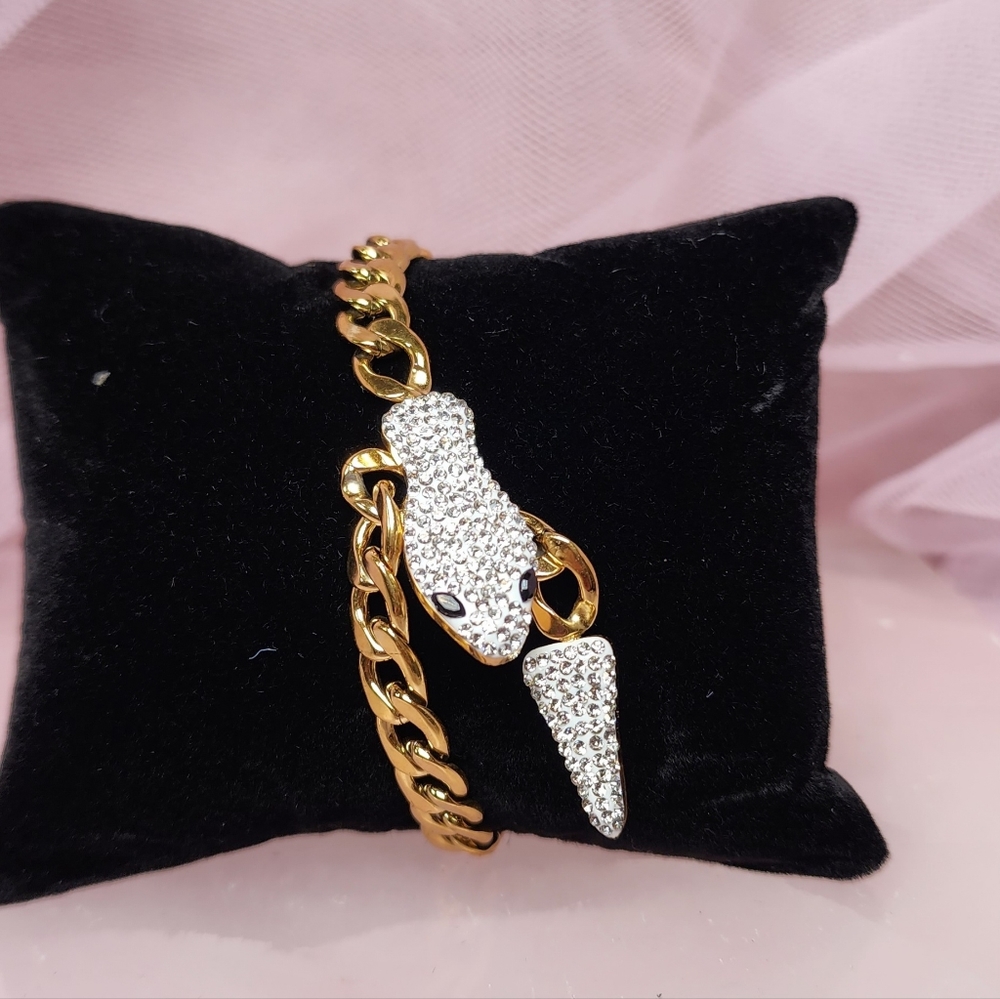 Snake 🐍 Bracelet Cuban Chain w/Zirconia